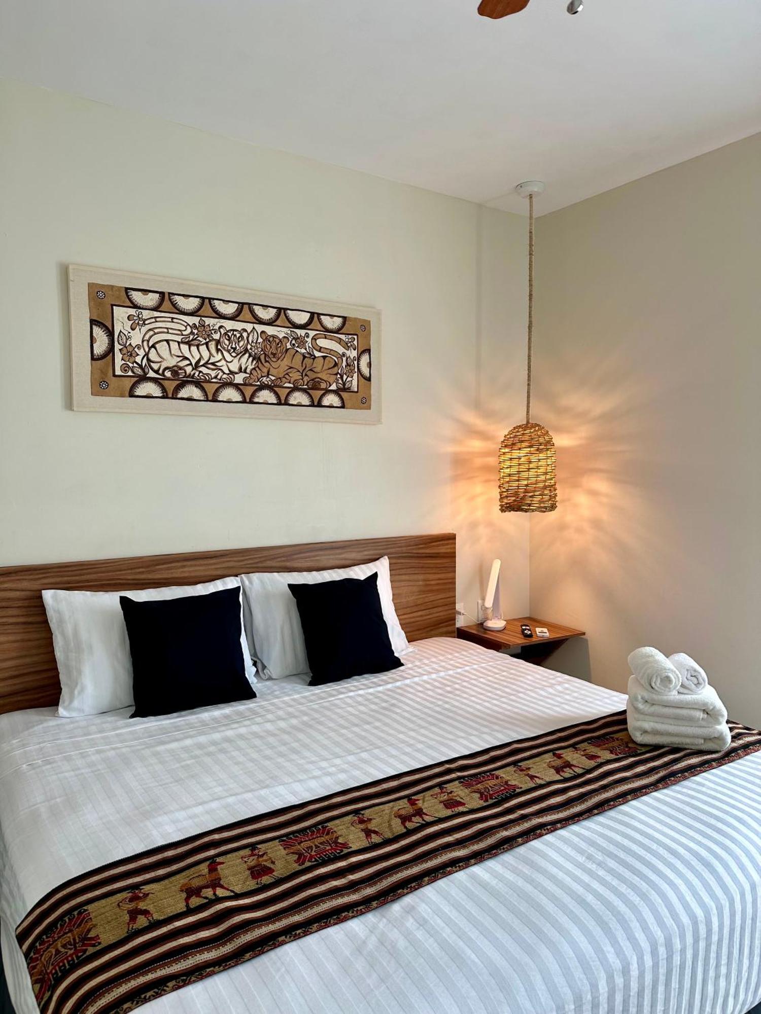 Oneiro Suites With Sea View Mahahual Exteriör bild